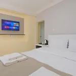 Hotel Lucky *