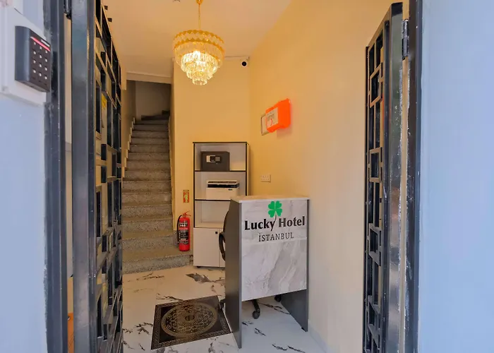 Lucky * اسطنبول