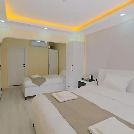 Lucky Otel