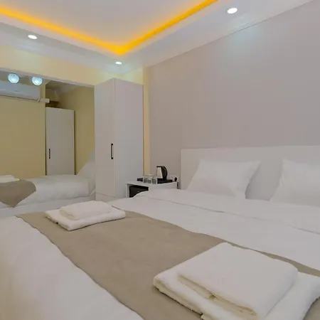 Otel Lucky